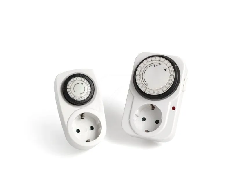 VDL 24-Hour Analog Timer | 15-Minute Step | Grow Clinica